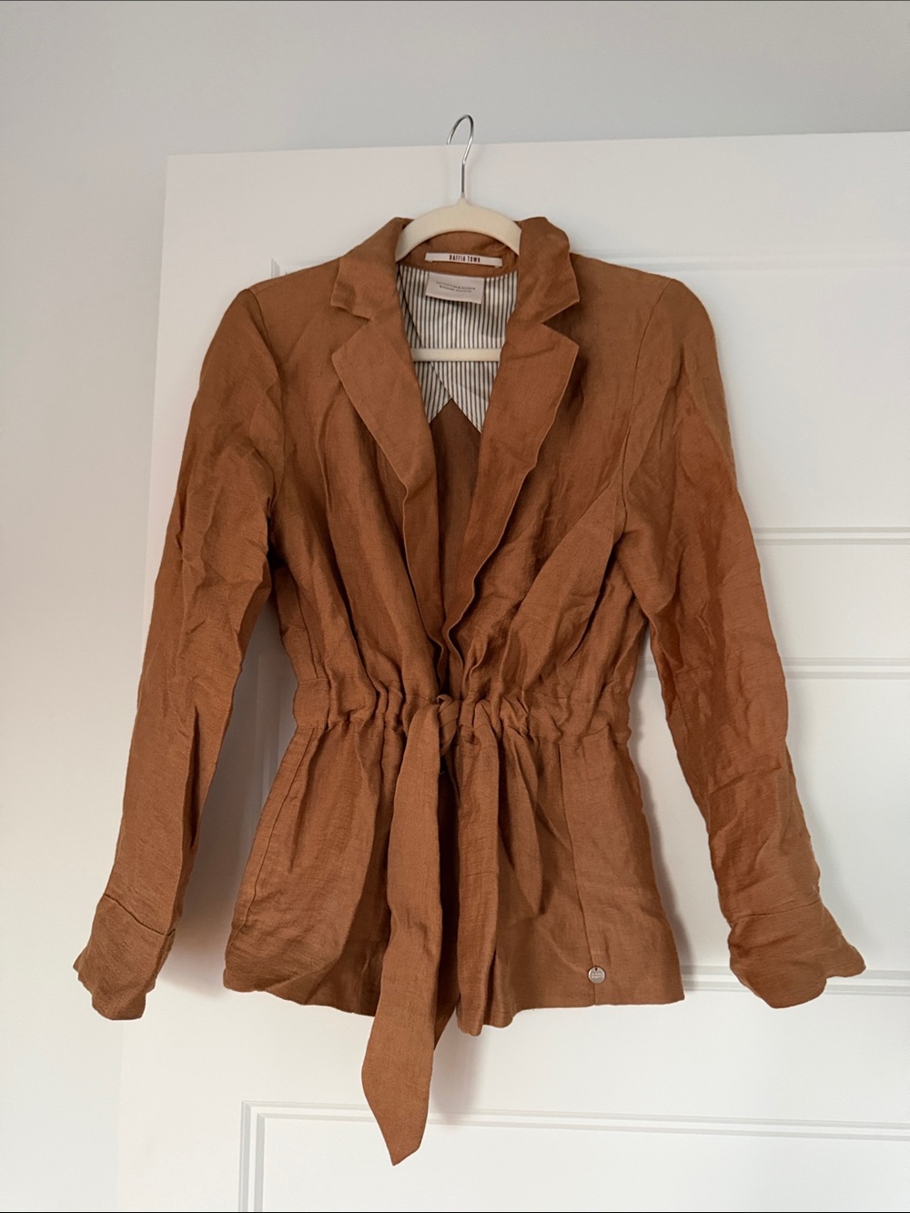 Wool-rich Linen blend Tie-Waist Rust Blazer